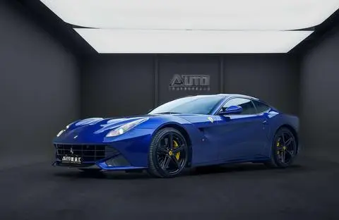Ferrari F12berlinetta 2013