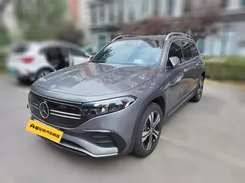 Mercedes-Benz EQB 2023