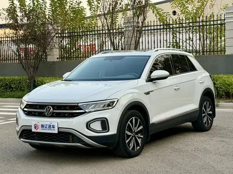 Volkswagen T-ROC 2023