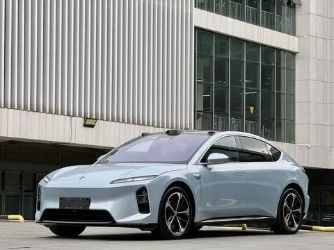 NIO ET5 2025