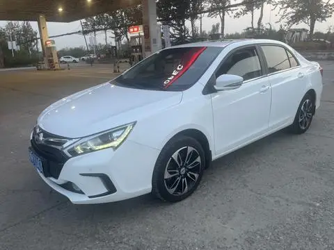 BYD Qin 2015