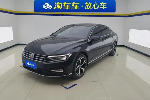Volkswagen Magotan 2025