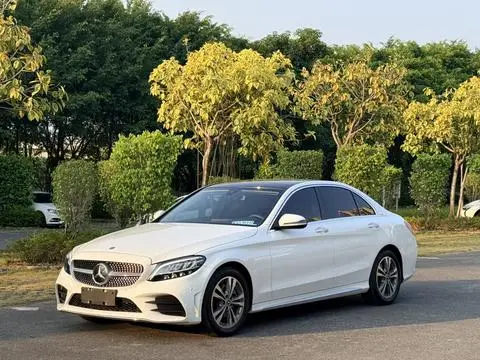Mercedes-Benz C-Class 2021