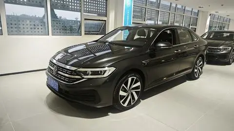 Volkswagen Sagitar 2024