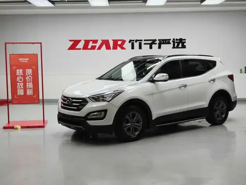 Hyundai Santa Fe 2015