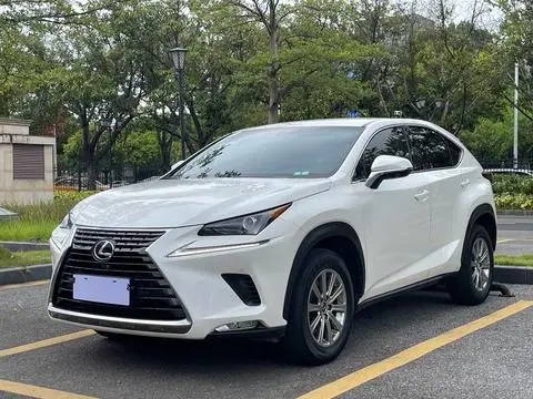 Lexus NX 2018