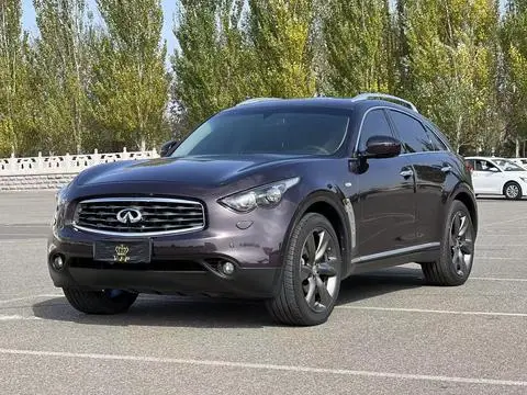 Infiniti FX 2011