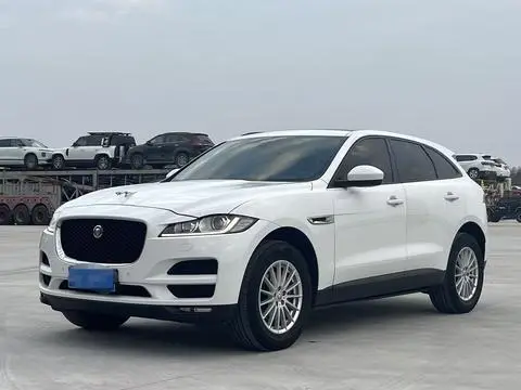 Jaguar F-PACE 2018