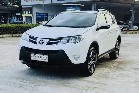 Toyota RAV4 2015