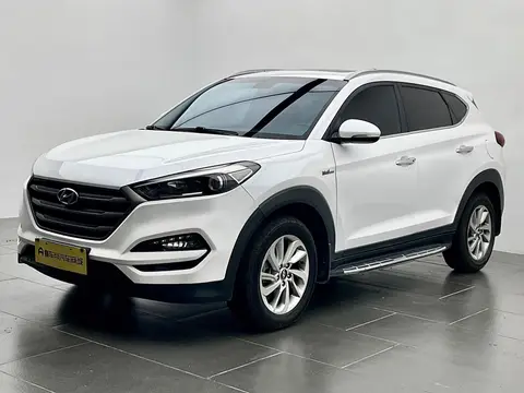 Hyundai Tucson 2015