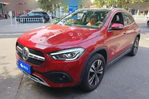 Mercedes-Benz GLA 2020