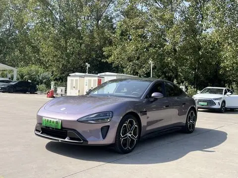 Xiaomi SU7 2024