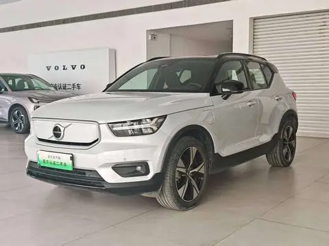 Volvo XC40 2021