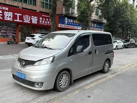 Nissan NV200 2013