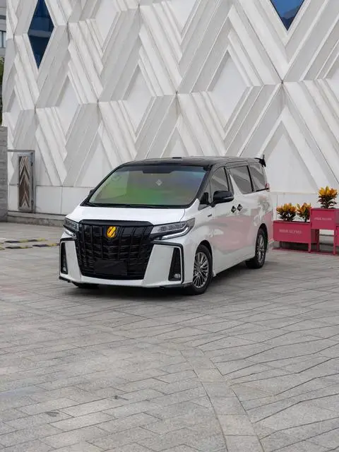 Toyota Alphard 2015