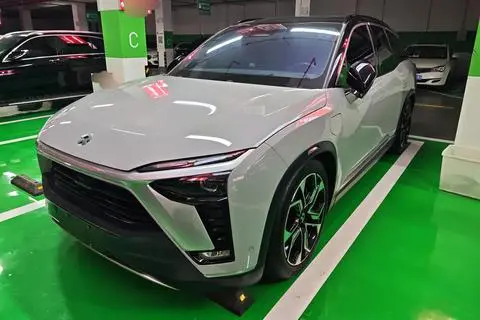 NIO ES8 2020