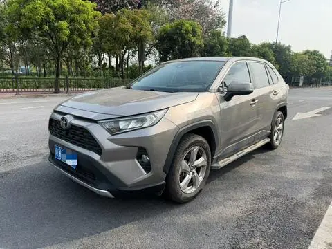 Toyota RAV4 2021