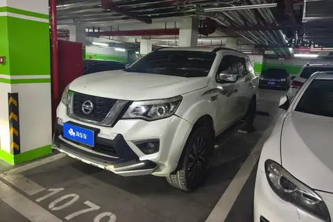 Nissan Terra 2018