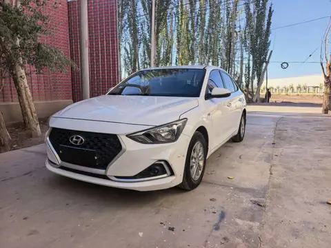 Hyundai Elantra Yuedong 2018
