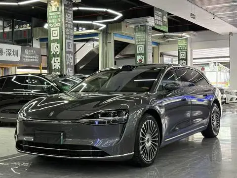 Stelato S9T 2025