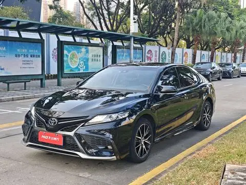 Toyota Camry 2022