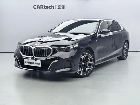 BMW 5 Series 2024
