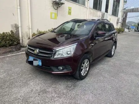 Venucia T70 2016
