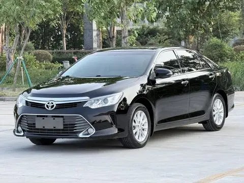 Toyota Camry 2015