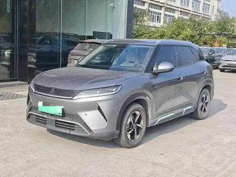 BYD Yuan UP 2025