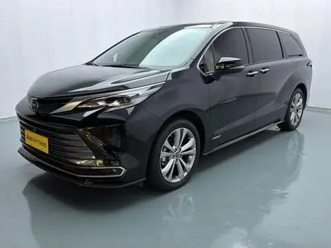 Toyota SIENNA 2023