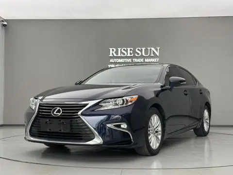 Lexus ES 2015