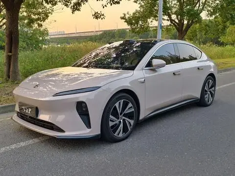 NIO ET5 2024