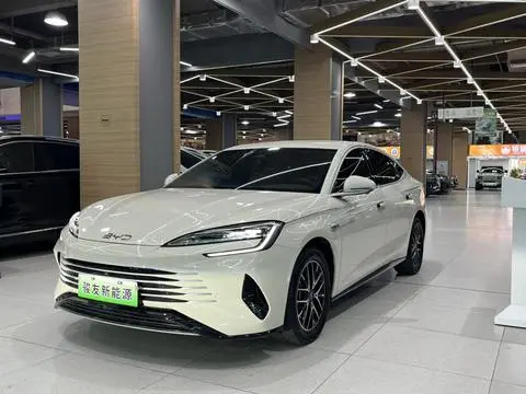 BYD Seal 07 2024