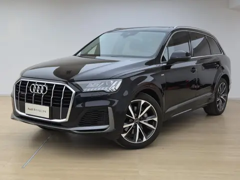 Audi Q7 2021