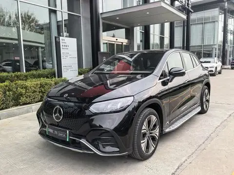 Mercedes-Benz EQE SUV 2024