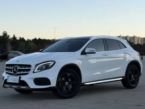 Mercedes-Benz GLA 2019