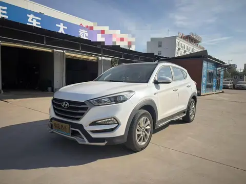 Hyundai Tucson 2015