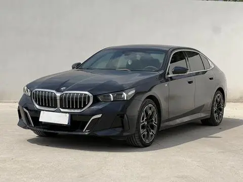 BMW 5 Series 2024