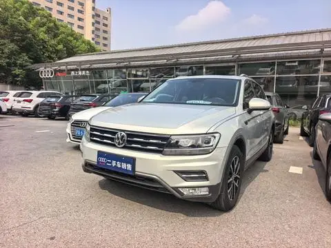 Volkswagen Tiguan L 2018