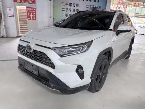 Toyota RAV4 2021