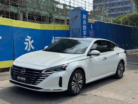 Nissan Teana 2022