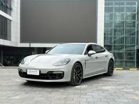 Porsche Panamera 2017