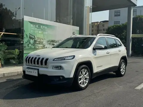 Jeep Cherokee 2016