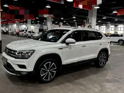 Volkswagen Tharu 2020