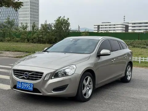 Volvo V60 2013