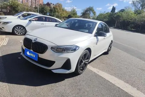 BMW 1 Series 2021