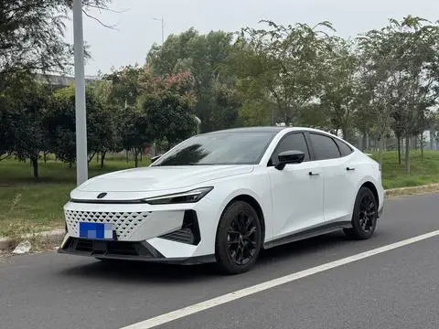 Changan UNI-V 2024