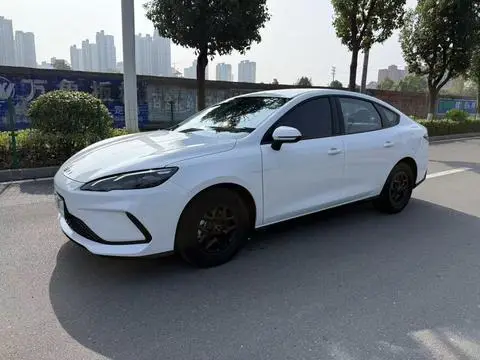 BYD Seal 05 2025
