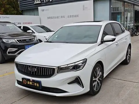 Geely Emgrand 2023