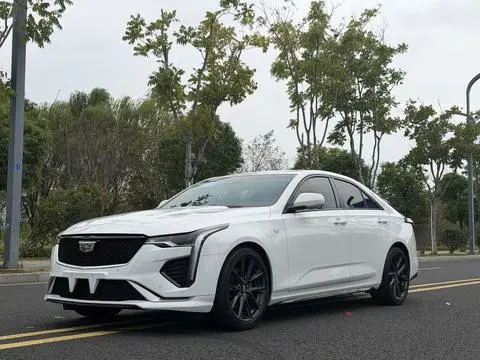 Cadillac CT4 2020